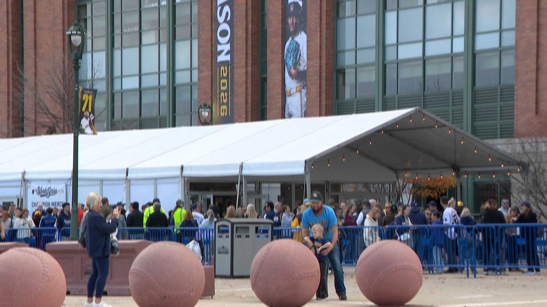 Brewers fans rush to buy World Series merchandise after historic win — Fox Point Business news